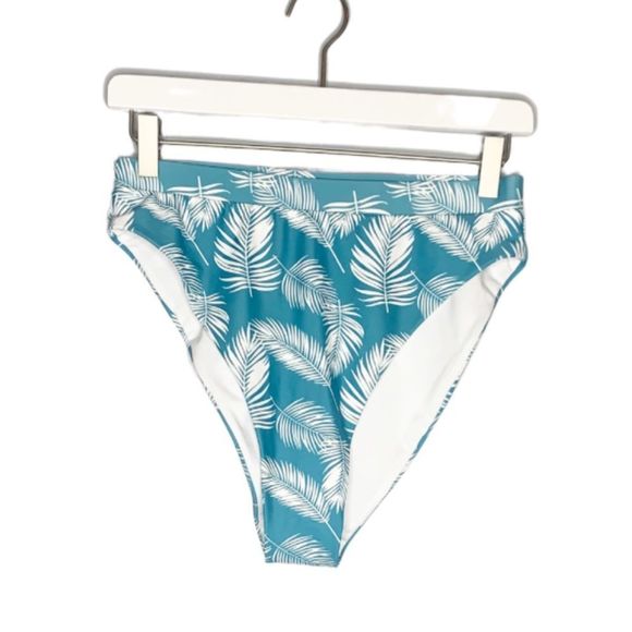 Pink Lily Seaside Escape Leaf Print Bikini - Picture 8 of 8